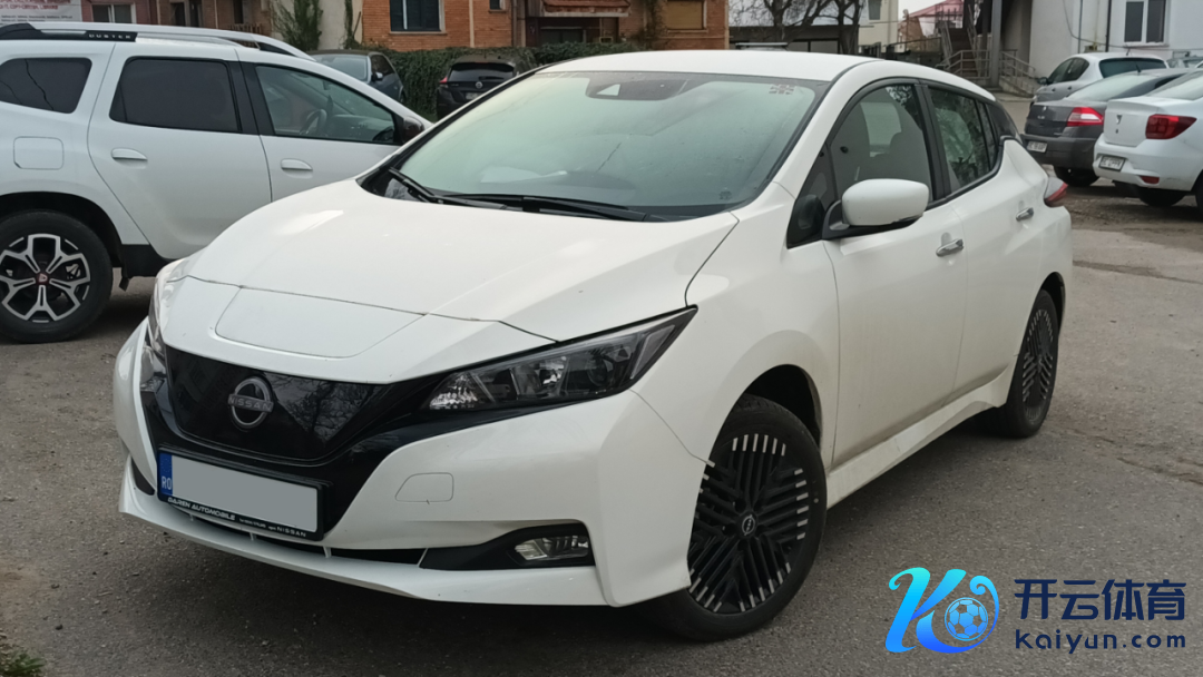 日产聆风 图片开端：Wiki